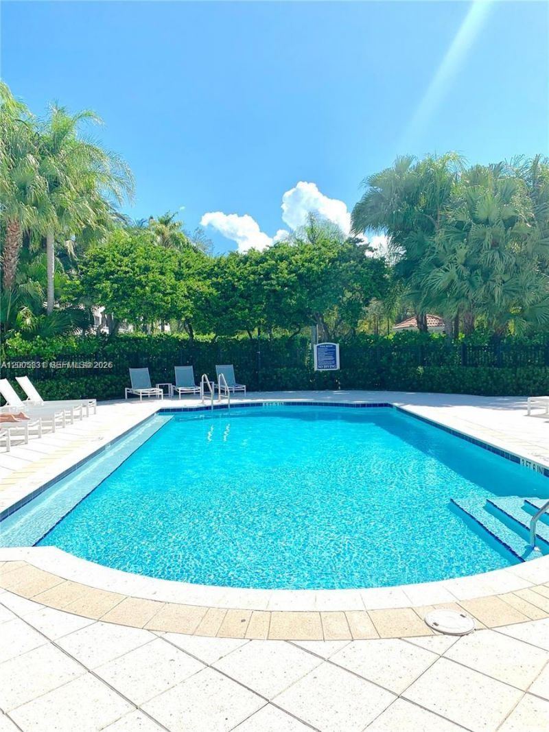 3245 NE 184th St, Unit 13403, Aventura, FL 33160 Photo