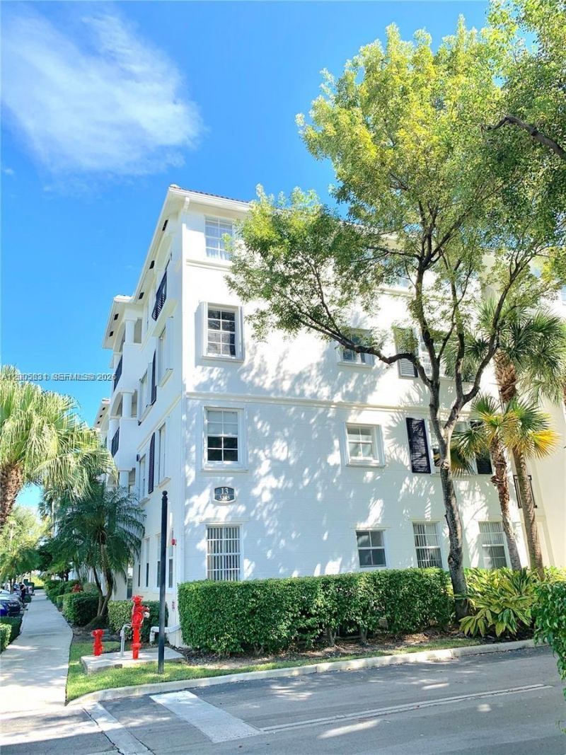 3245 NE 184th St, Unit 13403, Aventura, FL 33160 Photo