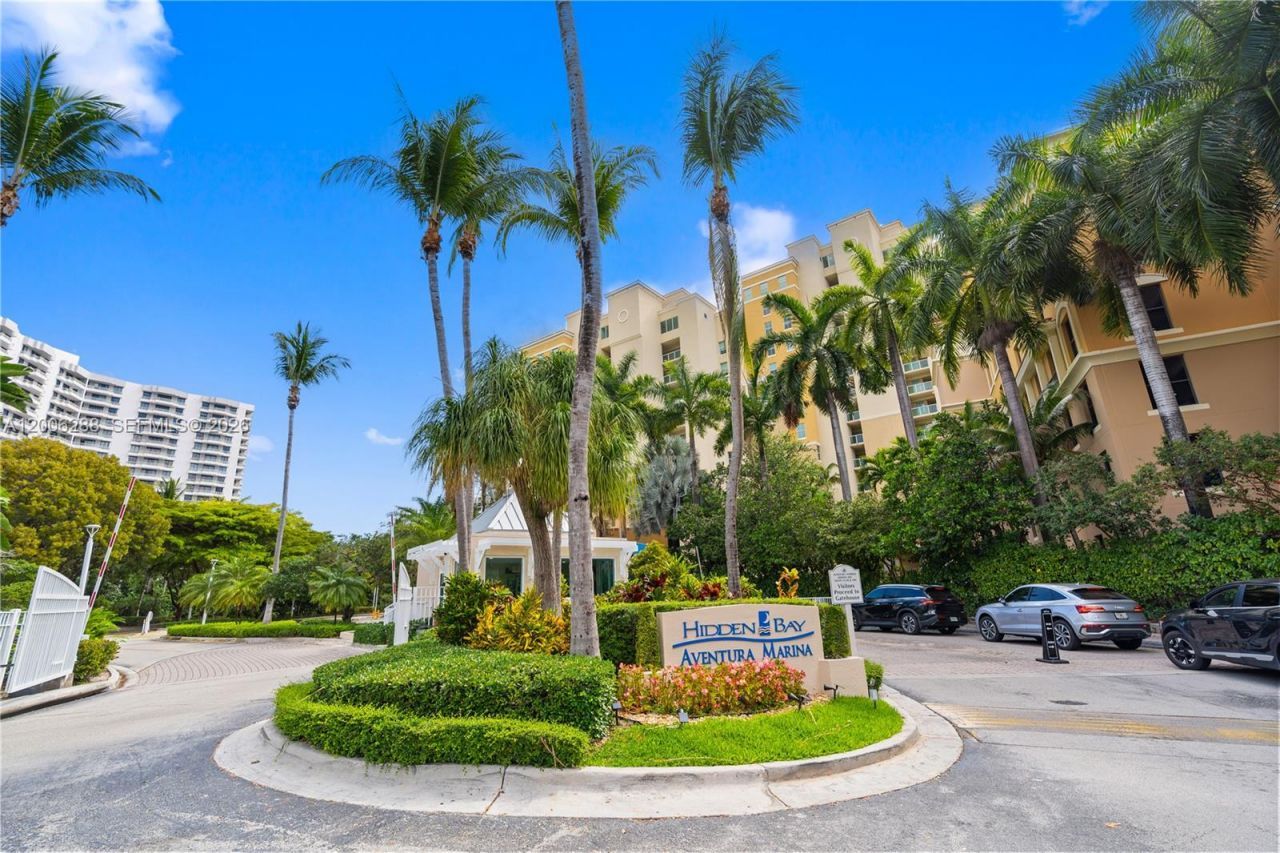 3330 NE 190th St, Unit 712, Aventura, FL 33180 Photo