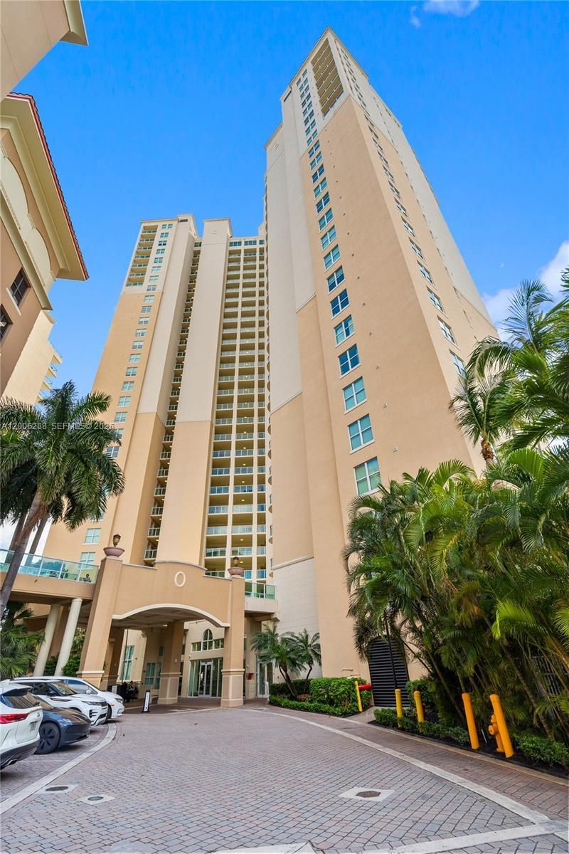 3330 NE 190th St, Unit 712, Aventura, FL 33180 Photo