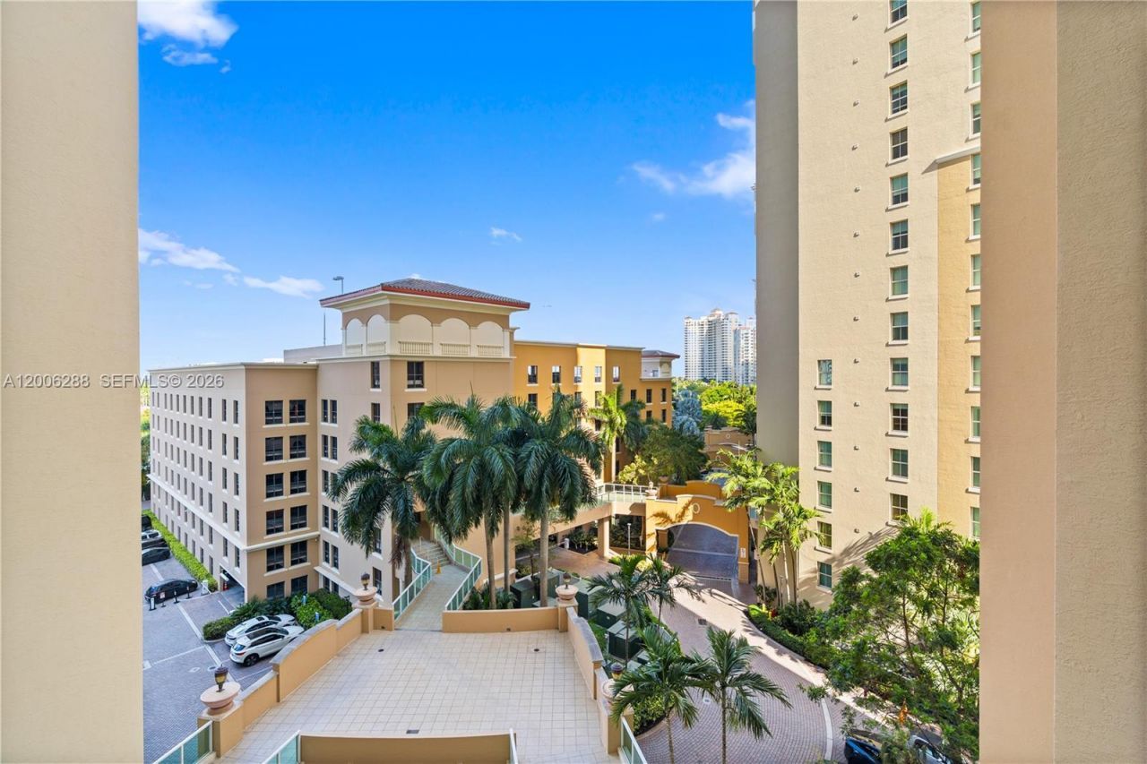 3330 NE 190th St , Unit 712, Aventura, FL 33180 Photo