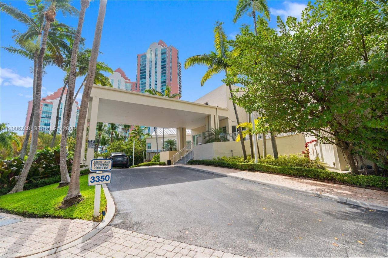 3330 NE 190th St , Unit 712, Aventura, FL 33180 Photo