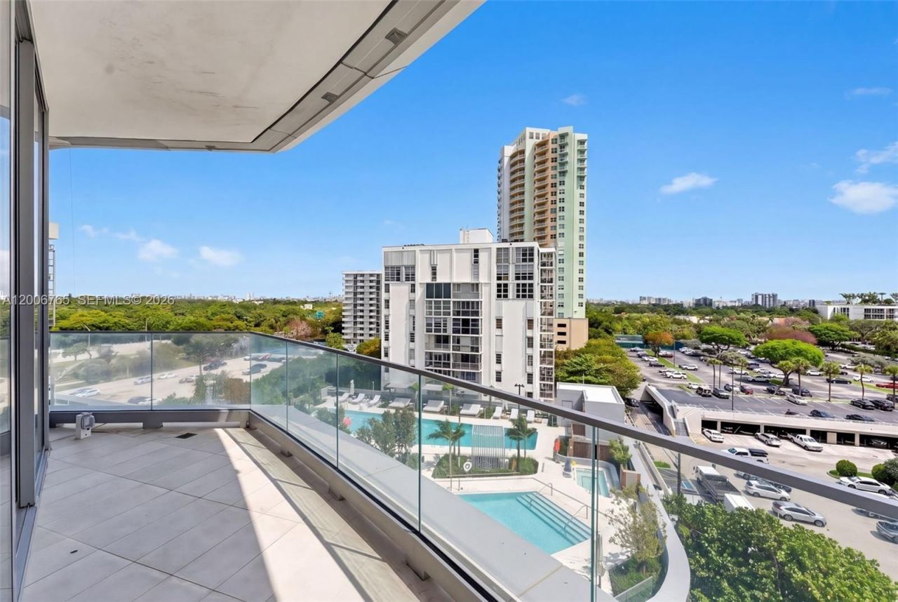 175 SE 25th Rd , Unit 604, Miami, FL 33129 Photo