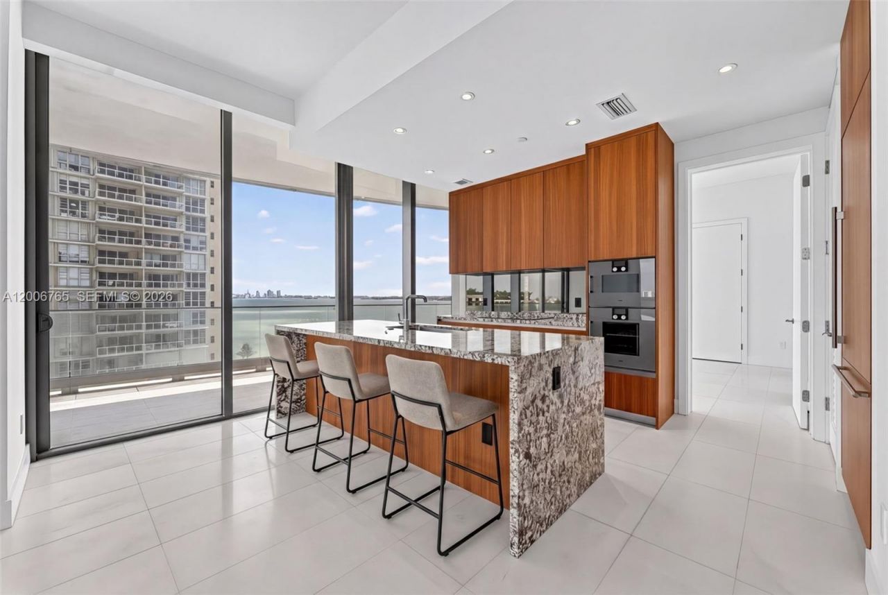 175 SE 25th Rd , Unit 604, Miami, FL 33129 Photo