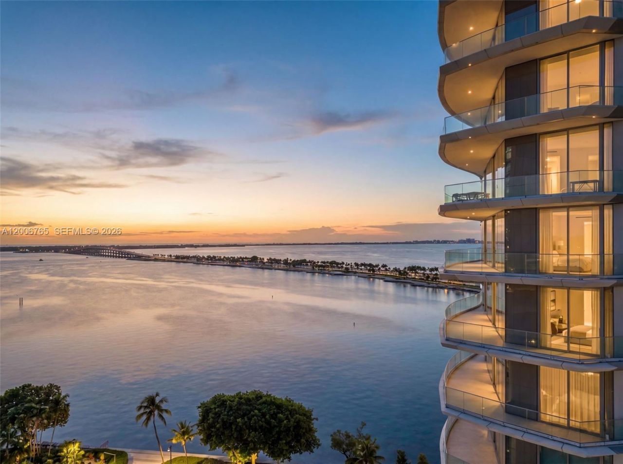 175 SE 25th Rd, Unit 604, Miami, FL 33129 Photo
