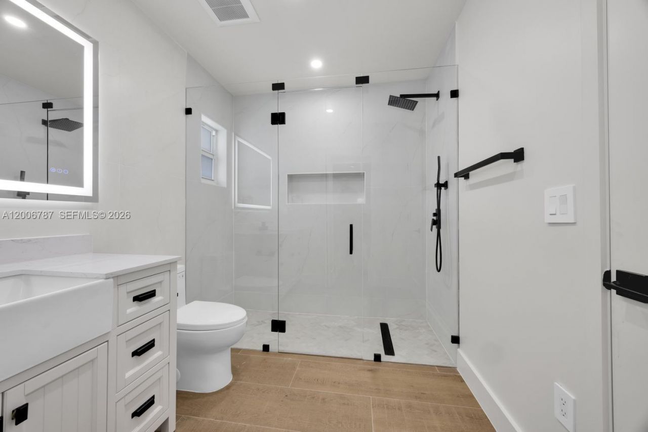 8760 SW 83rd St , Miami, FL 33173 Photo