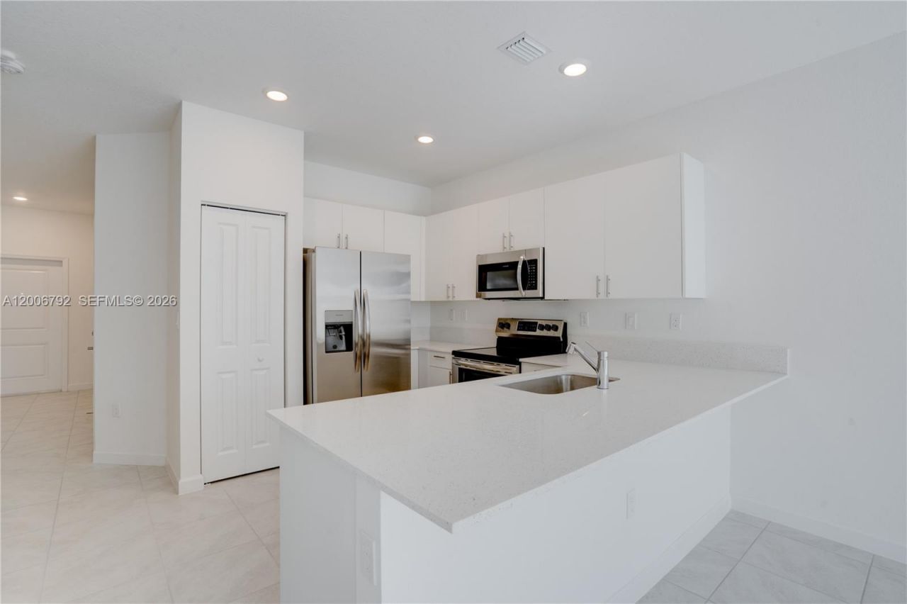 23517 SW 129th Ave, Homestead, FL 33032 Photo