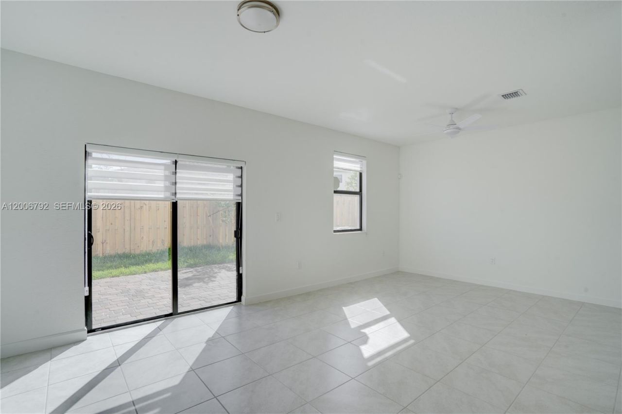 23517 SW 129th Ave, Homestead, FL 33032 Photo