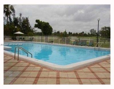 7125 NW 186th St , Unit B502, Hialeah, FL 33015 Photo