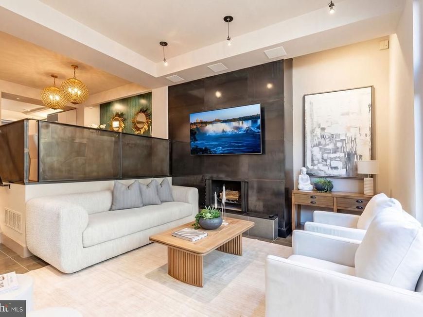 406 S 6th Street, Philadelphia, PA 19147 Main Photo