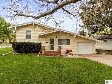 3403 S 49th Avenue , Omaha, NE 68106