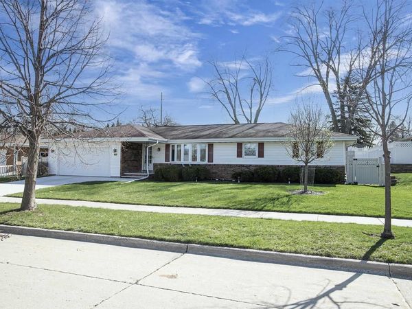 1508 N EUGENE STREET, Appleton, WI 54914