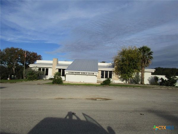 421 Watts Lane, Unit B4, Canyon Lake, TX 78133