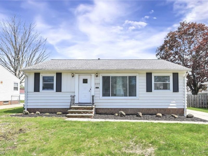 6469 Anita Drive , Parma Heights, OH 44130 Photo 1