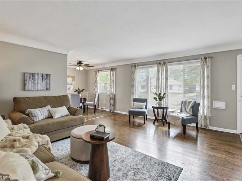 6469 Anita Drive , Parma Heights, OH 44130 Photo 10