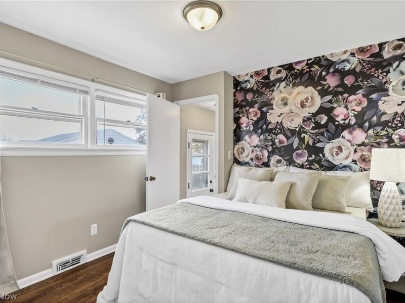 6469 Anita Drive , Parma Heights, OH 44130 Photo 21