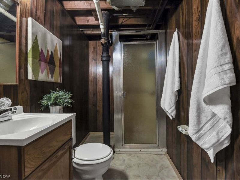 6469 Anita Drive , Parma Heights, OH 44130 Photo 28