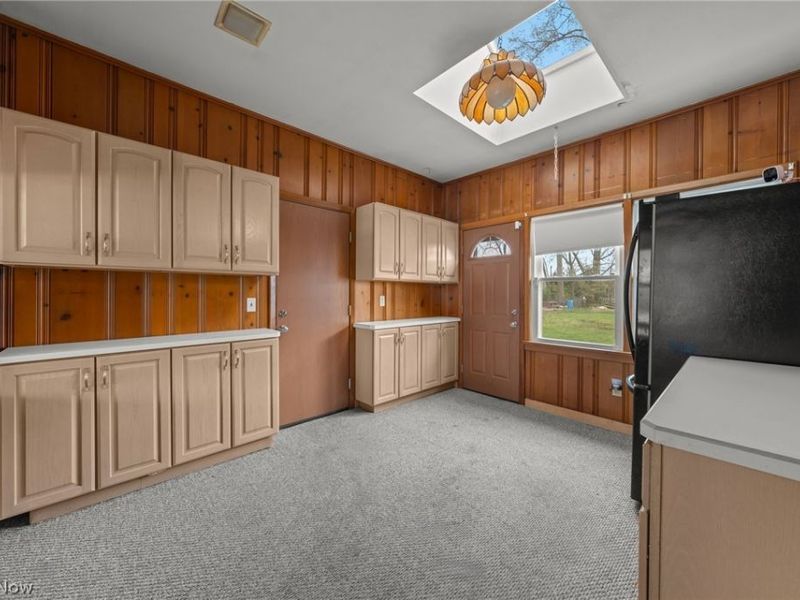 2031 W Pleasant Valley Road , Parma, OH 44134 Photo 2