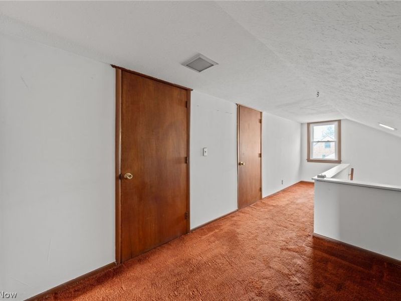 2031 W Pleasant Valley Road , Parma, OH 44134 Photo 25