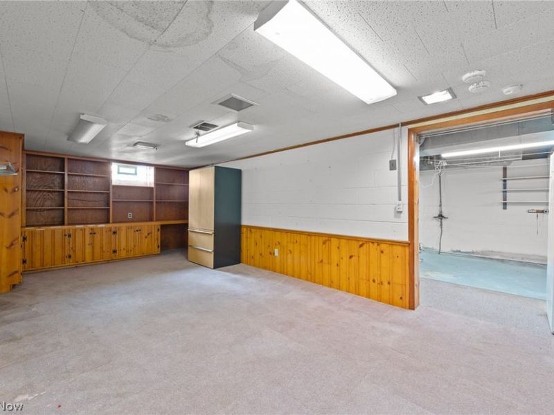 2031 W Pleasant Valley Road , Parma, OH 44134 Photo 28