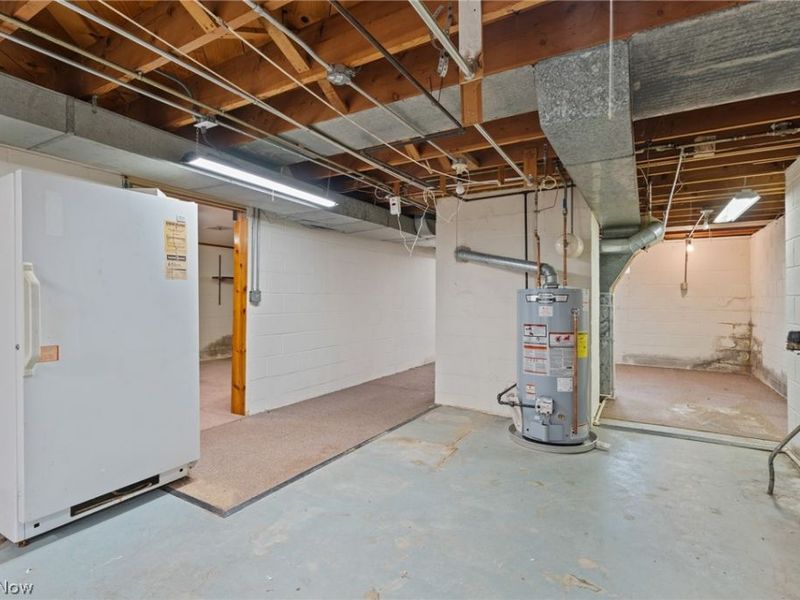 2031 W Pleasant Valley Road , Parma, OH 44134 Photo 31