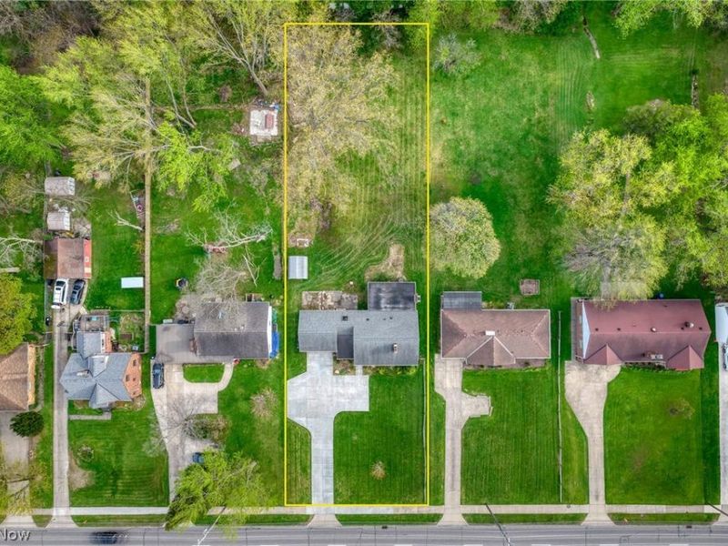 2031 W Pleasant Valley Road , Parma, OH 44134 Photo 35