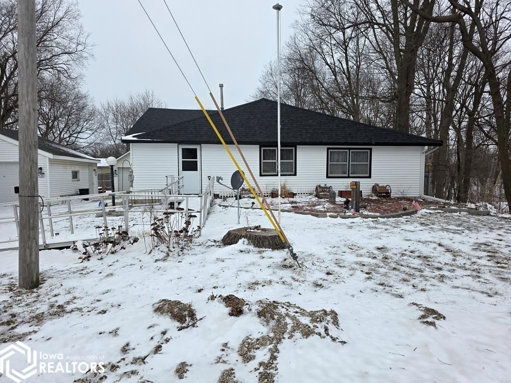 105 Prospect Street, Webster City, IA 50595 Main Photo