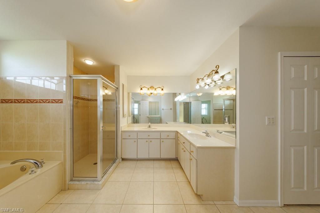 4210 SW 25th Pl, Cape Coral, FL 33914 Photo