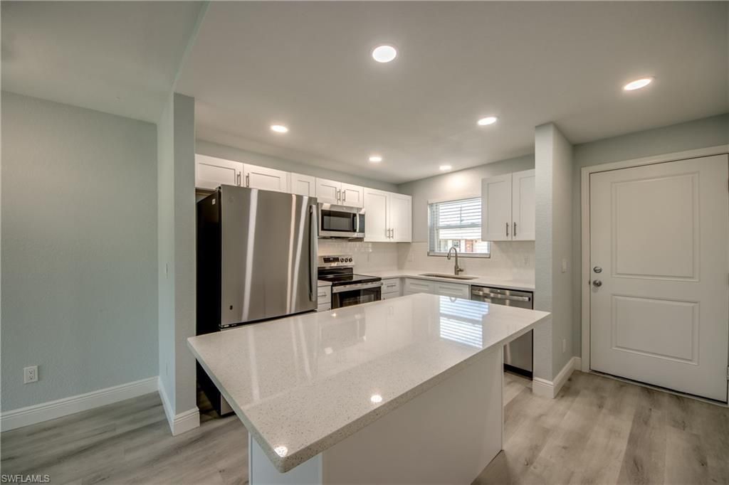 16881 Davis Rd , Unit 116, Fort Myers, FL 33908 Photo