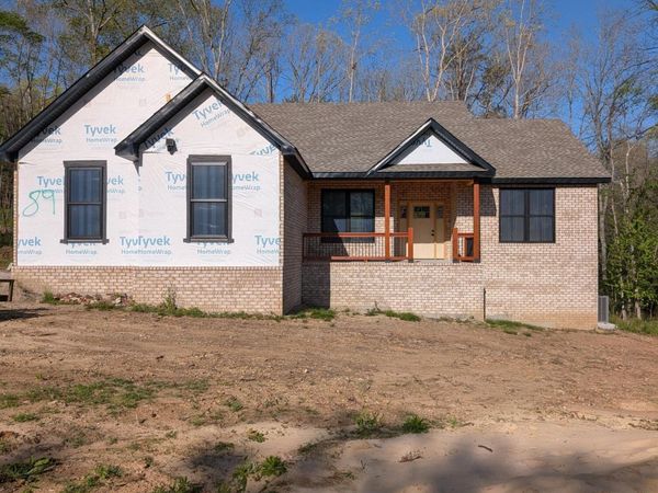 89 Riverchase Drive, Crossville, TN 38571