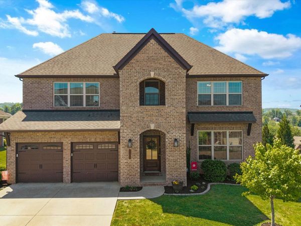 11010 Hunters Knoll Lane, Knoxville, TN 37932