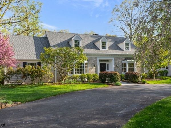 167 Ridge Rd, Watchung, NJ 07069