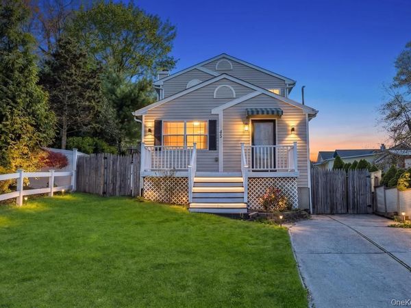 43 Comus Road , Rocky Point, NY 11778