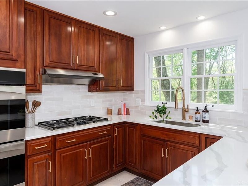 6013 Gothic Place, Washington Township, OH 45459 Photo 12