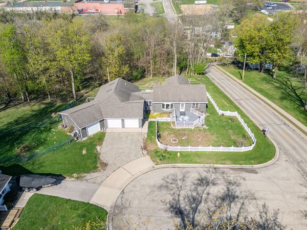 1 IRVINE , Galena, IL 61036