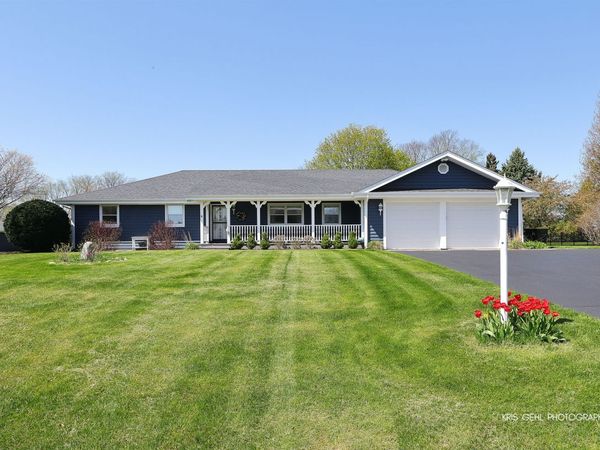 9209 Anthony Lane, Spring Grove, IL 60081