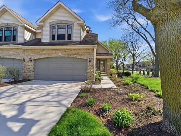 187 Benton Lane , Bloomingdale, IL 60108