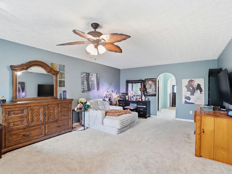 942 Okatie Drive, Galloway, OH 43119 Photo 21