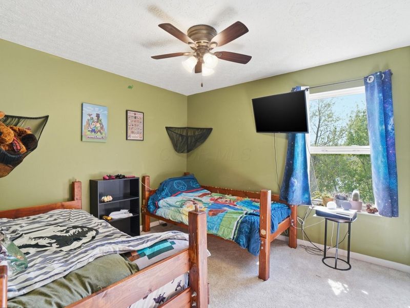 942 Okatie Drive, Galloway, OH 43119 Photo 24