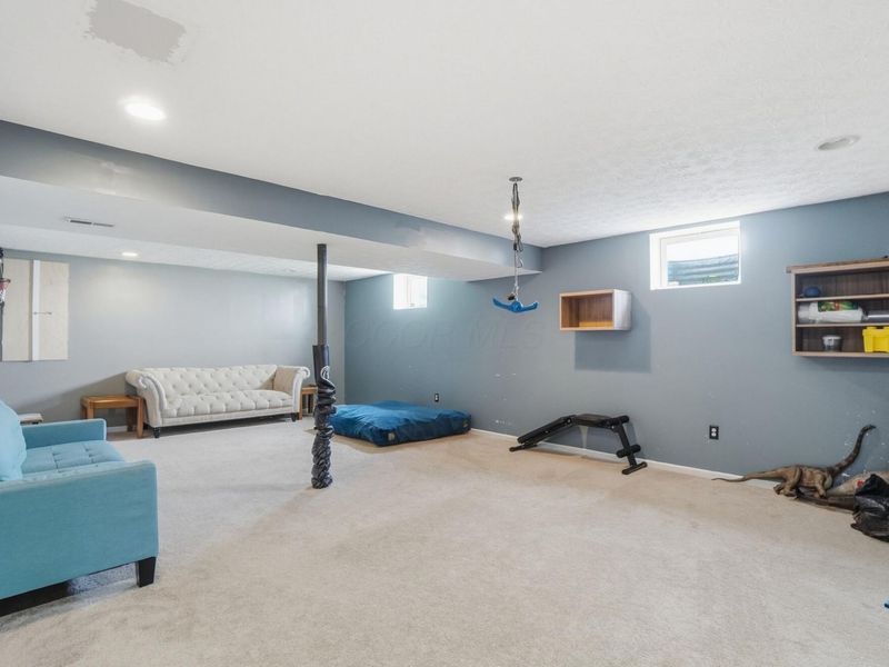 942 Okatie Drive, Galloway, OH 43119 Photo 32