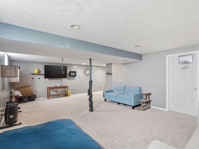 942 Okatie Drive, Galloway, OH 43119 Photo 34