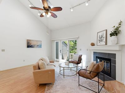 176 River Breeze Drive, Charleston, SC 29407