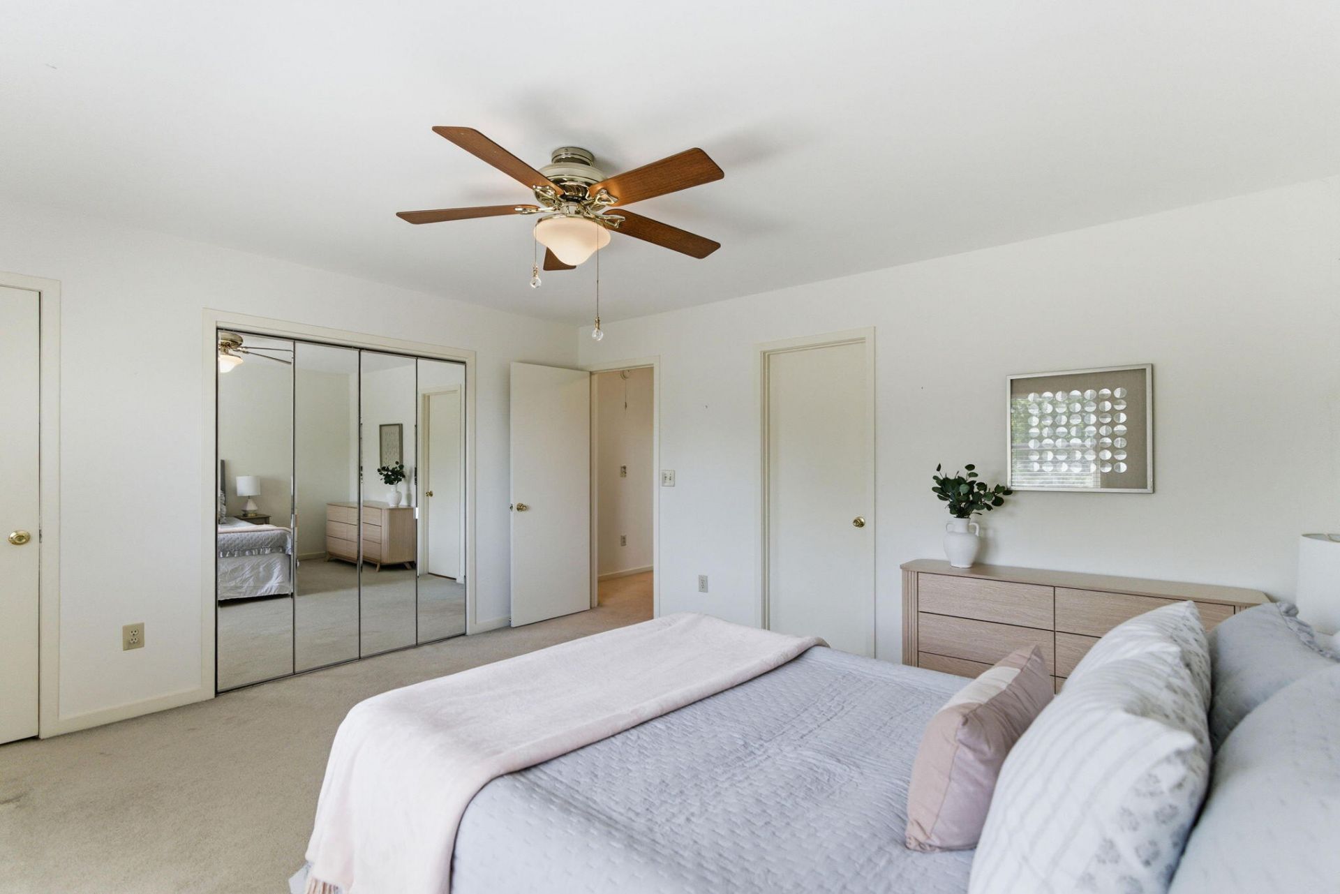 176 River Breeze Drive Photo 16