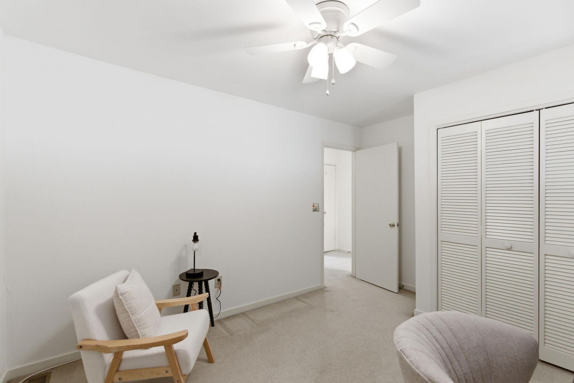 176 River Breeze Drive Photo 19