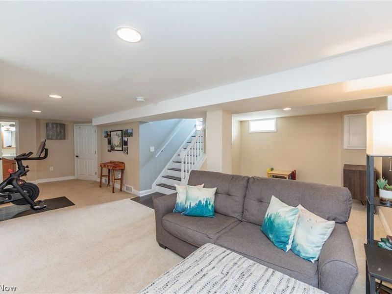 4003 Woodrow Avenue , Parma, OH 44134 Photo 27