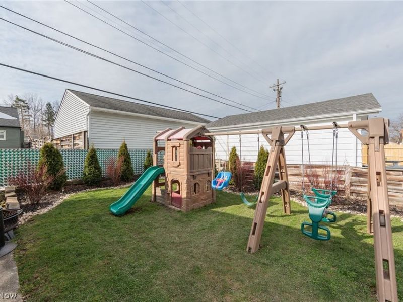 4003 Woodrow Avenue , Parma, OH 44134 Photo 35