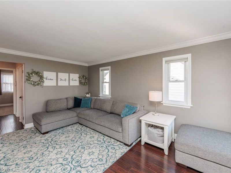 4003 Woodrow Avenue , Parma, OH 44134 Photo 5