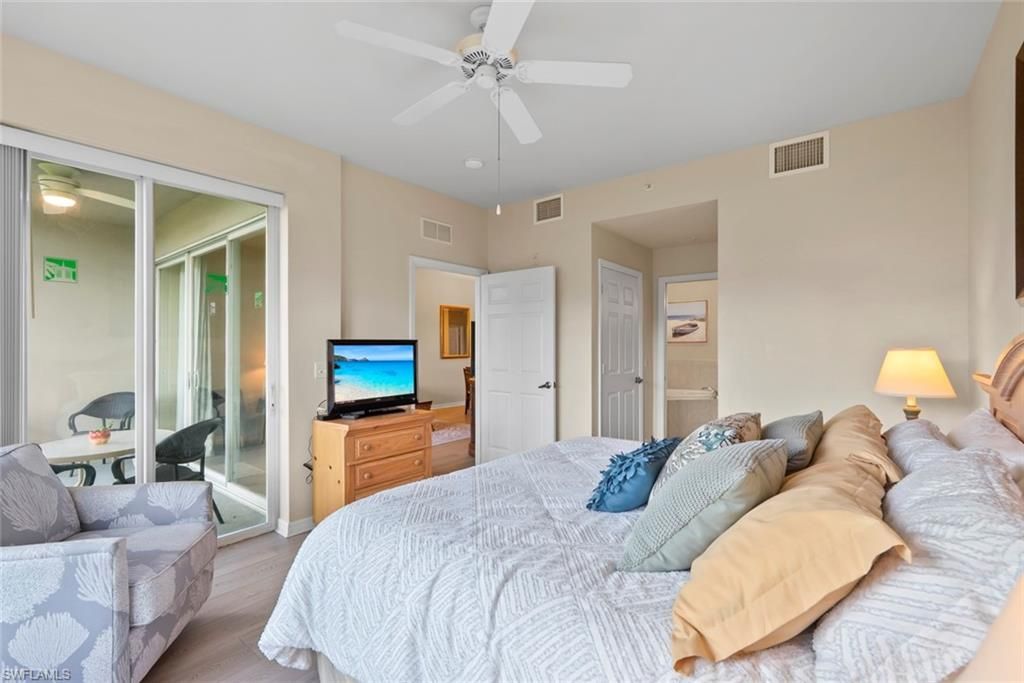 7940 Mahogany Run Ln, Unit 611, Naples, FL 34113 Photo