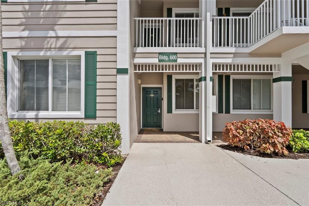 7940 Mahogany Run Ln, Unit 611, Naples, FL 34113 Photo