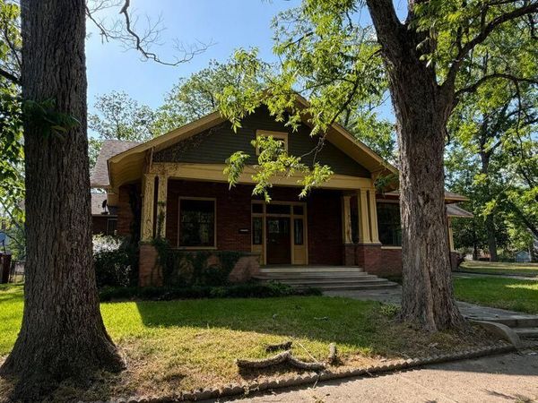 33 Court, West Point, MS 39773